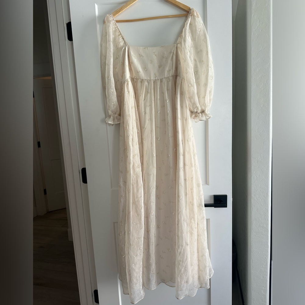 Worth Collective Mona Maxi Dress with Smocking in Butter Floral Size Medium - Picture 5 of 16